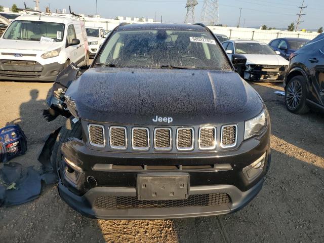 3C4NJCBB1KT699647 - 2019 JEEP COMPASS LATITUDE Қара фото 5