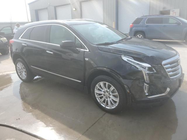 1GYKNARSXHZ284937 - 2017 CADILLAC XT5 BLACK photo 4
