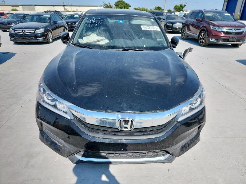 1HGCR2F78HA175624 - 2017 HONDA ACCORD EX 黑色 照片 5