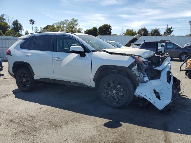 4T3T6RFV4NU102715 - 2022 TOYOTA RAV4 SE თეთრი ფოტო 4