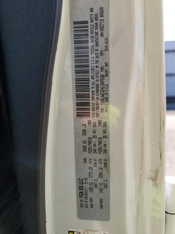 1C4BJWEG2HL507538 - 2017 JEEP WRANGLER U SAHARA WHITE photo 12