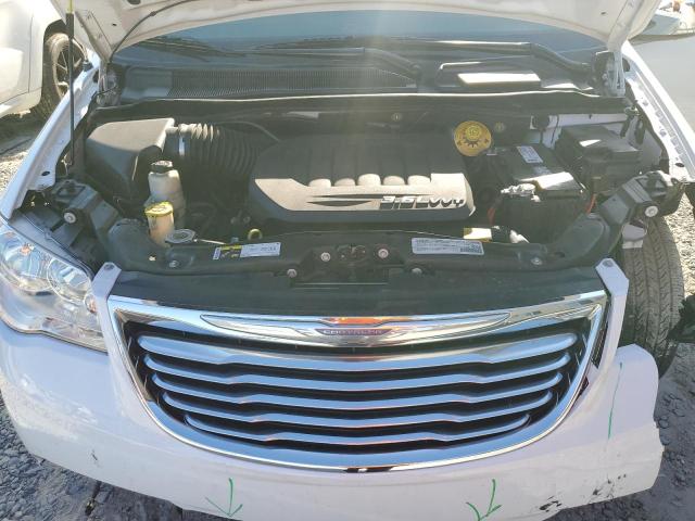 2C4RC1CG7GR303905 - 2016 CHRYSLER TOWN & COU TOURING L WHITE photo 12