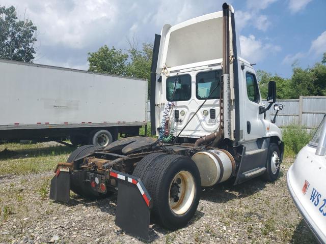 1FUBGEDV0GLHC5766 - 2016 FREIGHTLINER CASCADIA 1 თეთრი ფოტო 4