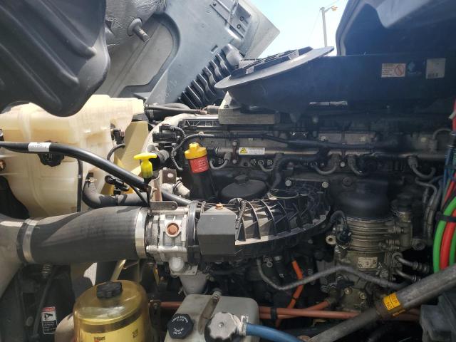 1FUBGEDV0GLHC5766 - 2016 FREIGHTLINER CASCADIA 1 თეთრი ფოტო 7