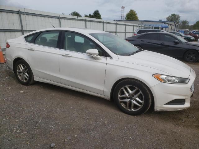 3FA6P0HD1ER168028 - 2014 FORD FUSION SE WHITE photo 4