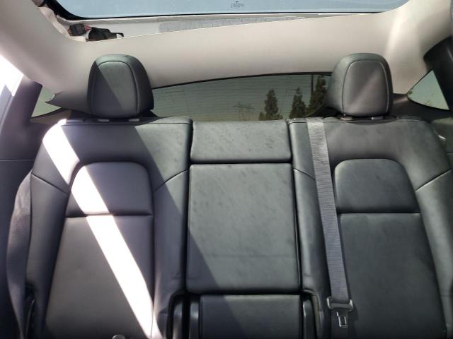 5YJYGDEF2LF057292 - 2020 TESLA MODEL Y WHITE photo 10