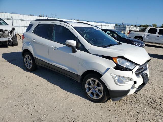 MAJ3P1TE2JC164832 - 2018 FORD ECOSPORT SE Белый фото 4