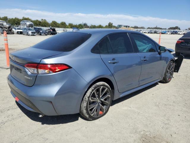 JTDEAMDE2NJ047144 - 2022 TOYOTA COROLLA LE BLUE photo 3