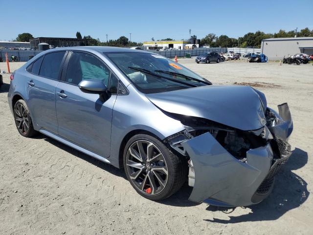 JTDEAMDE2NJ047144 - 2022 TOYOTA COROLLA LE BLUE photo 4