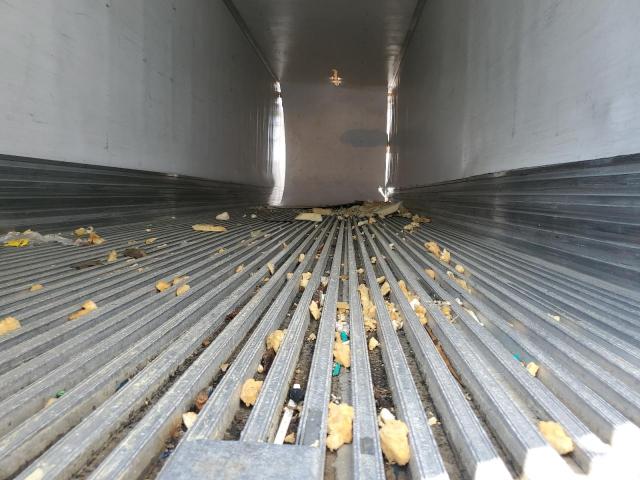 1UYVS2533FM390710 - 2015 UTILITY VS2RA WHITE photo 6