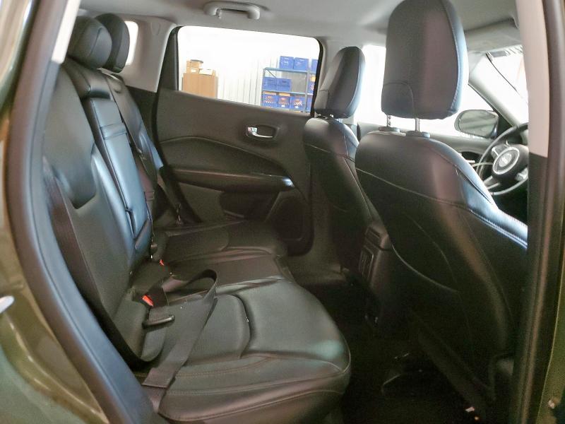 3C4NJDCB6JT458251 - 2018 JEEP COMPASS LIMITED Կանաչ լուսանկար 11