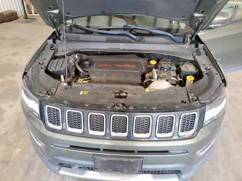 3C4NJDCB6JT458251 - 2018 JEEP COMPASS LIMITED Կանաչ լուսանկար 12