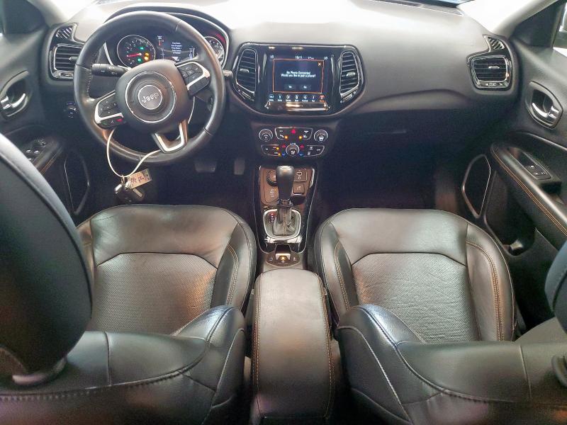 3C4NJDCB6JT458251 - 2018 JEEP COMPASS LIMITED Կանաչ լուսանկար 8