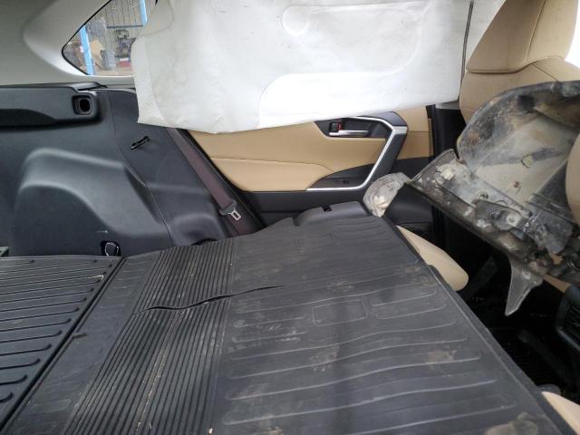 JTMW1RFVXLD048438 - 2020 TOYOTA RAV4 XLE WHITE photo 11