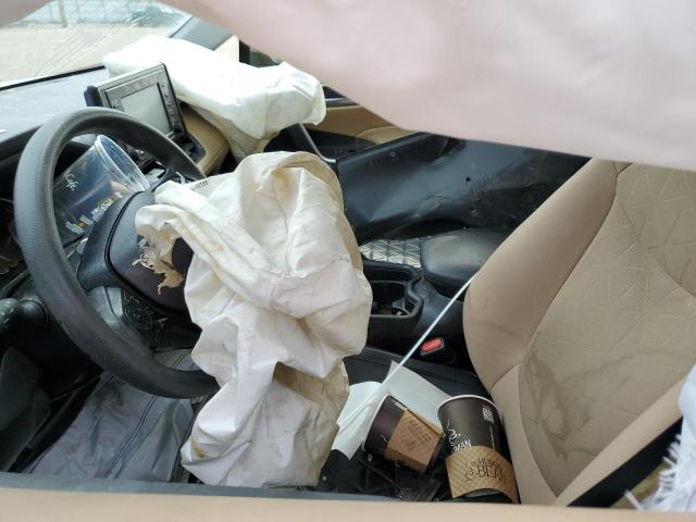 JTMW1RFVXLD048438 - 2020 TOYOTA RAV4 XLE WHITE photo 7