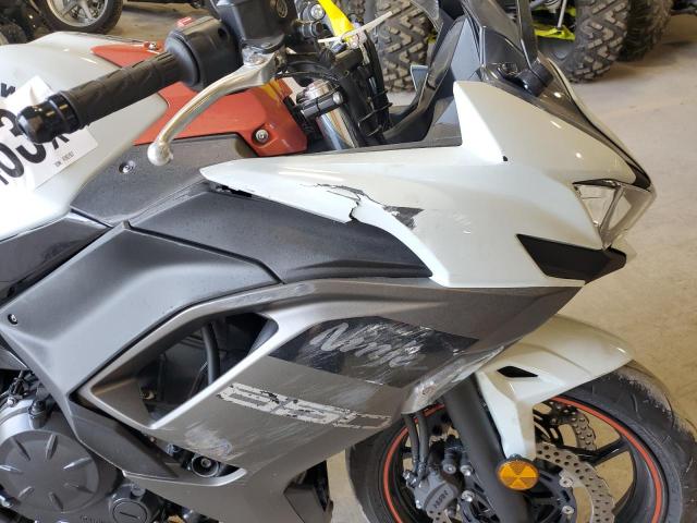 ML5EXER1XPDA90767 - 2023 KAWASAKI EX650 R Ақ фото 9