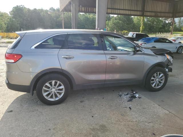 5XYPG4A33JG385298 - 2018 KIA SORENTO LX GRAY photo 3