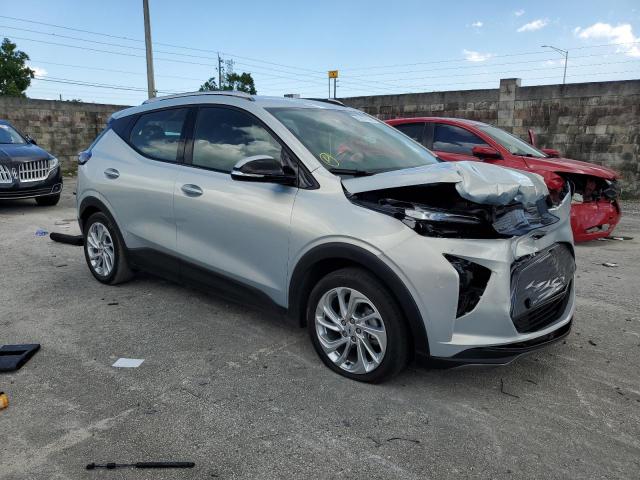 1G1FY6S08P4141817 - 2023 CHEVROLET BOLT EUV LT SILVER photo 4