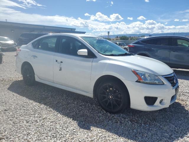 3N1AB7AP0FY326126 - 2015 NISSAN SENTRA S WHITE photo 4