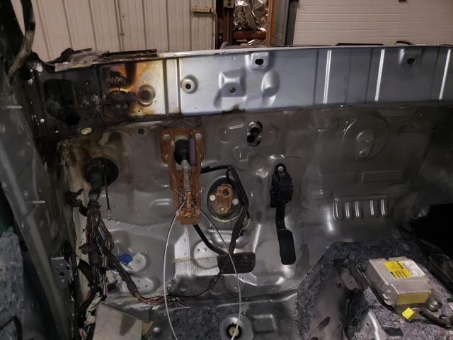 3TMCZ5AN1NM498157 - 2022 TOYOTA TACOMA DOUBLE CAB 银色 照片 9