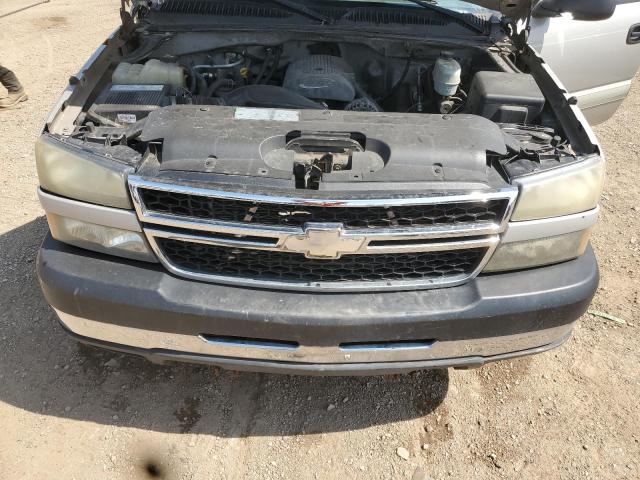 1GCHK29U26E209296 - 2006 CHEVROLET SILVERADO K2500 HEAVY DUTY SILVER photo 11