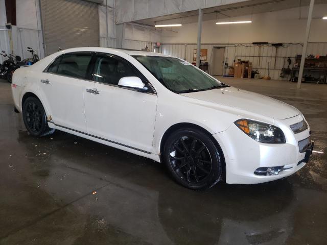 1G1ZE5EB3AF163751 - 2010 CHEVROLET MALIBU LS1 LTZ WHITE photo 4