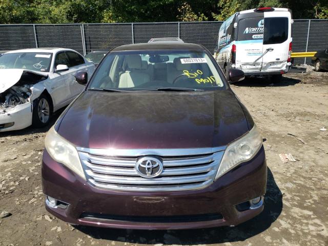 4T1BK3DB5CU472803 - 2012 TOYOTA AVALON BASE 勃艮第红 照片 5