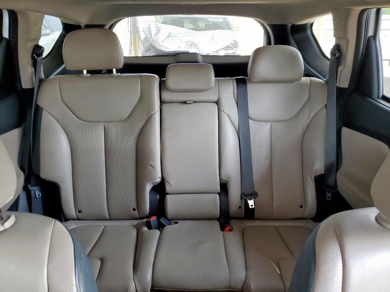 5NMS33AA2LH252393 - 2020 HYUNDAI SANTA FE SEL WHITE photo 10