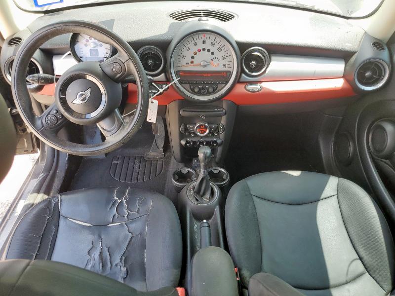 WMWSU3C52DT545608 - 2013 MINI COOPER BLACK photo 8