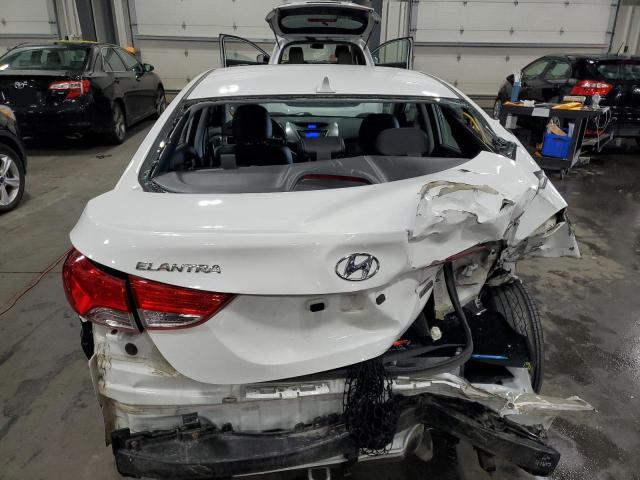 5NPDH4AE7DH424277 - 2013 HYUNDAI ELANTRA GLS WHITE photo 6