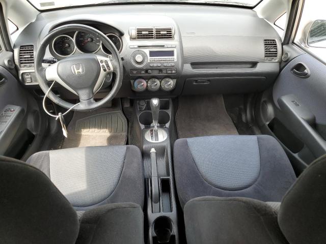 JHMGD38657S047342 - 2007 HONDA FIT S SILVER photo 8