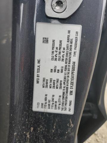 5YJ3E1EA1PF688544 - 2023 TESLA MODEL 3 Gris photo 12