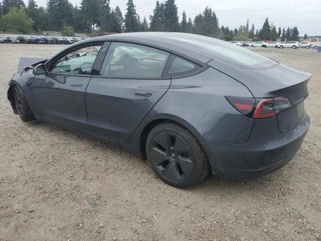 5YJ3E1EA1PF688544 - 2023 TESLA MODEL 3 Gris photo 2