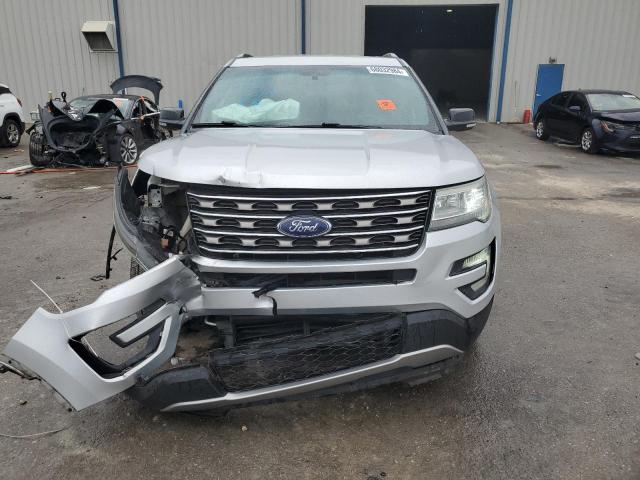 1FM5K7D89HGA73598 - 2017 FORD EXPLORER XLT SILVER photo 5