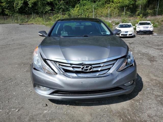 5NPEC4AC1DH682957 - 2013 HYUNDAI SONATA SE GRAY photo 5