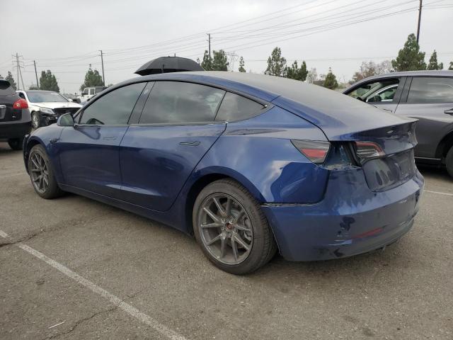 5YJ3E1EB7JF096632 - 2018 TESLA MODEL 3 Синий фото 2