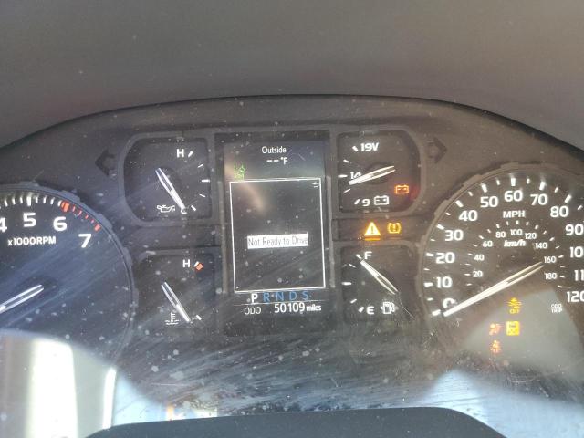 5TFRM5F18JX129881 - 2018 TOYOTA TUNDRA DOUBLE CAB SR/SR5 WHITE photo 9