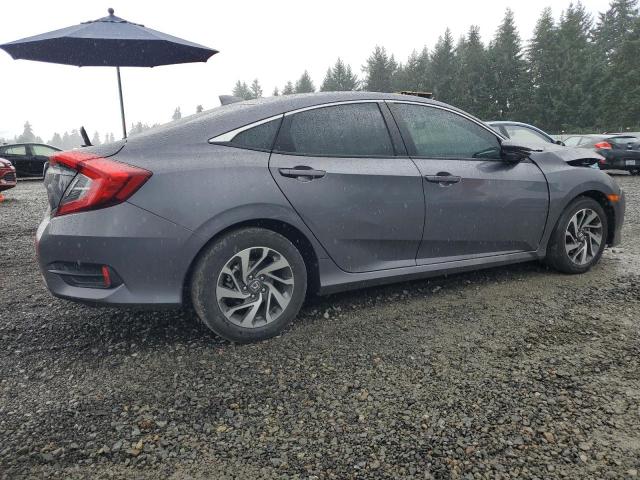 2HGFC2F70JH610772 - 2018 HONDA CIVIC EX GRAY photo 3