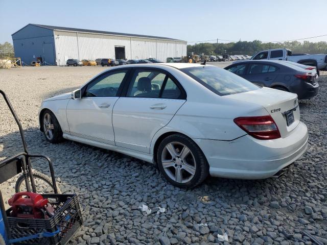 WDDGF8BB9AR103964 - 2010 MERCEDES-BENZ C 300 4MATIC WHITE photo 2