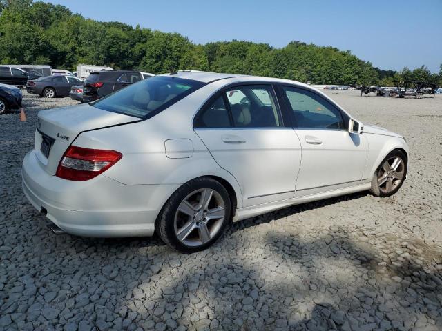 WDDGF8BB9AR103964 - 2010 MERCEDES-BENZ C 300 4MATIC WHITE photo 3