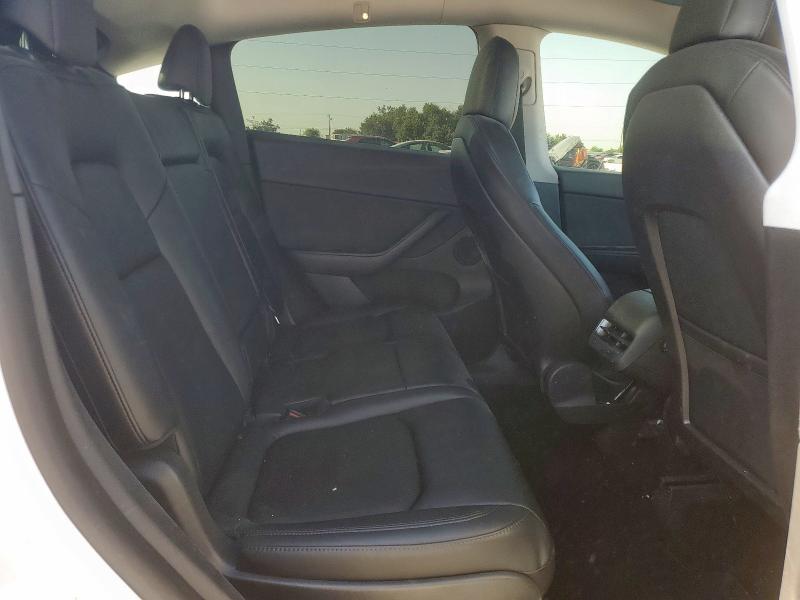5YJYGAEE1MF214656 - 2021 TESLA MODEL Y WHITE photo 10