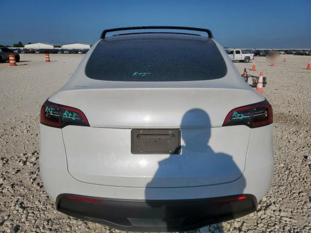 5YJYGAEE1MF214656 - 2021 TESLA MODEL Y WHITE photo 6