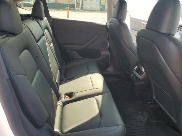 7SAYGDEE6PA067269 - 2023 TESLA MODEL Y WHITE photo 10