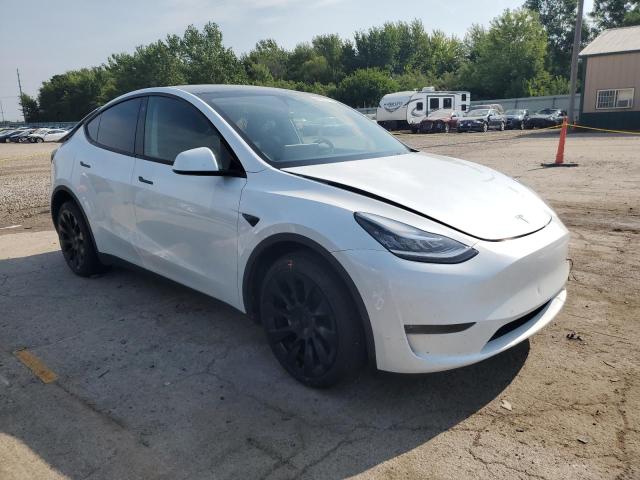 7SAYGDEE6PA067269 - 2023 TESLA MODEL Y WHITE photo 4