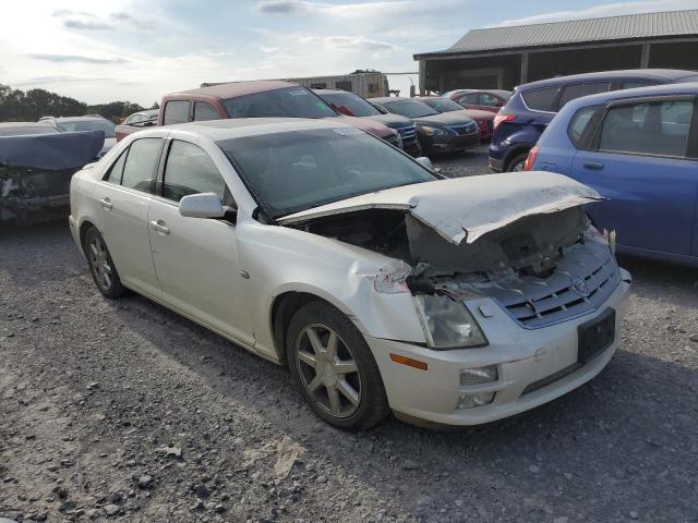 1G6DC67A750190321 - 2005 CADILLAC STS WHITE photo 4