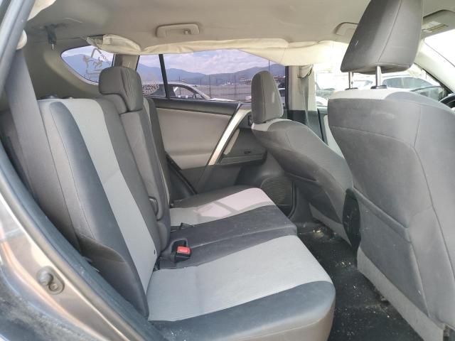 JTMBFREV4FD126900 - 2015 TOYOTA RAV4 LE GRAY photo 11