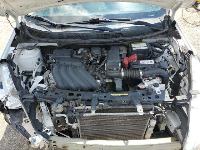 3N1CN7AP0JL860703 - 2018 NISSAN VERSA S Biały zdjęcie 11