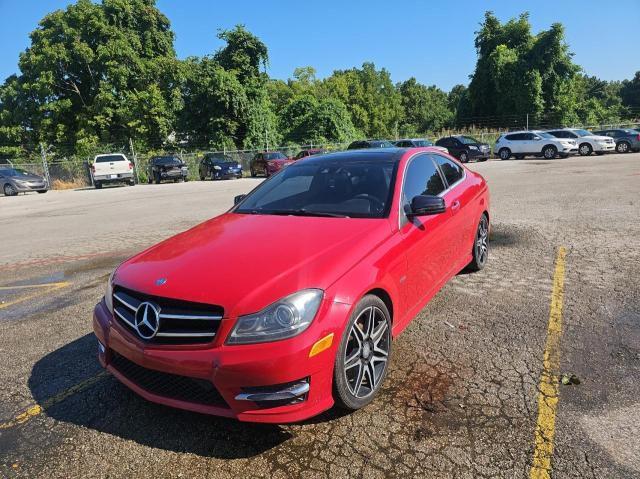 WDDGJ4HB0EG245975 - 2014 MERCEDES-BENZ C 250 RED photo 2