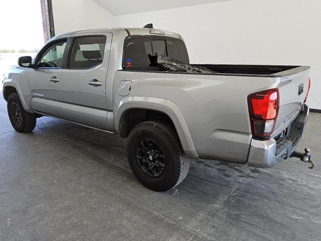 3TMAZ5CN8LM119298 - 2020 TOYOTA TACOMA DOUBLE CAB SILVER photo 2