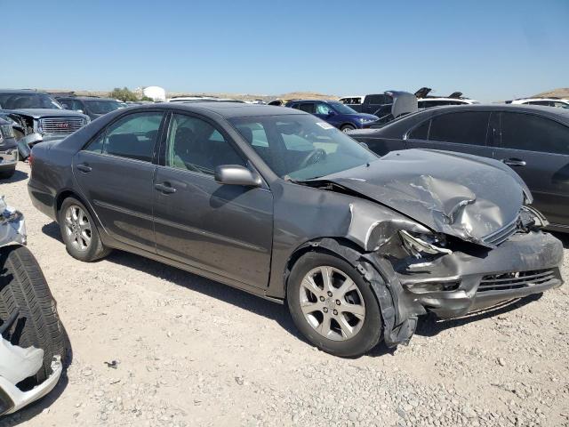 4T1BE30K35U580806 - 2005 TOYOTA CAMRY LE TAN photo 4